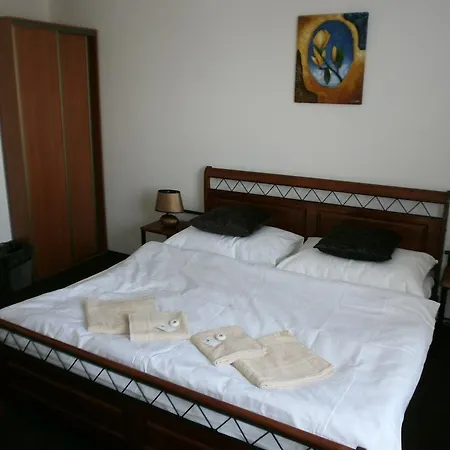 U Cisare 3* Mělník